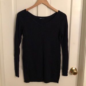 VGUC Gap Maternity Sweater
